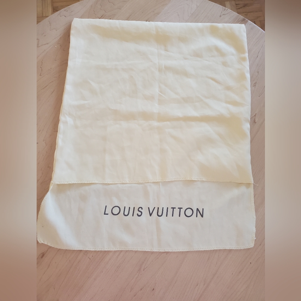 Louis Vuitton Beige Dust Bag